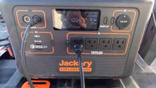 Jackery 1200W Portable Solar Generator