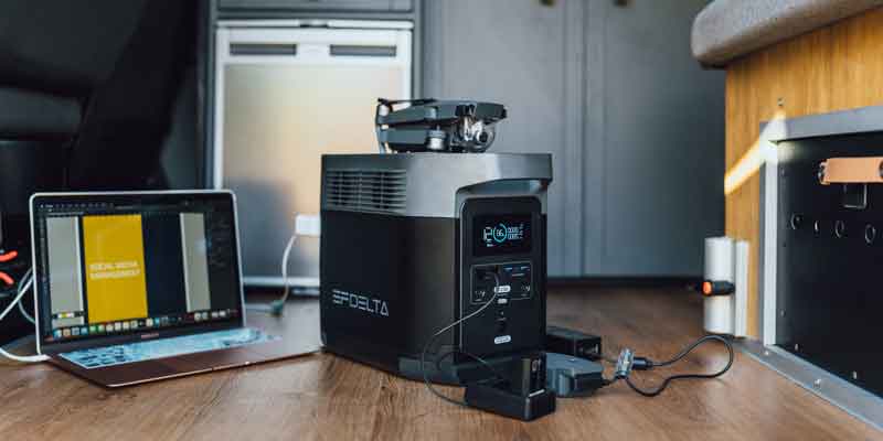 Portable Solar Generators VS Power Banks